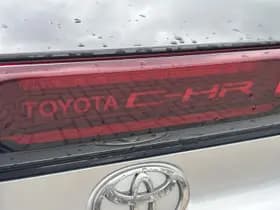 Toyota C-hr thumbnail 33