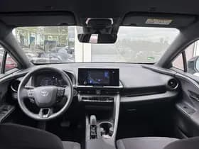 Toyota C-hr thumbnail 35