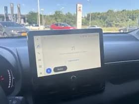 Toyota Yaris thumbnail 24