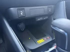 Toyota Yaris thumbnail 27