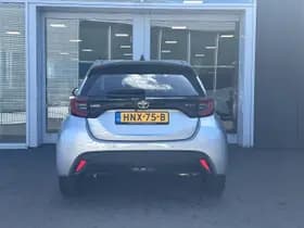 Toyota Yaris thumbnail 6