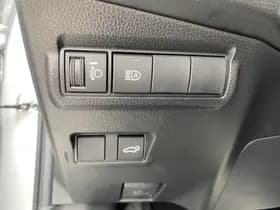 Toyota Corolla-cross thumbnail 23