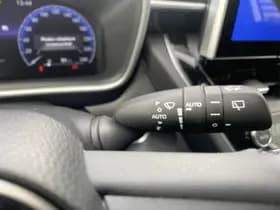 Toyota Corolla-cross thumbnail 31