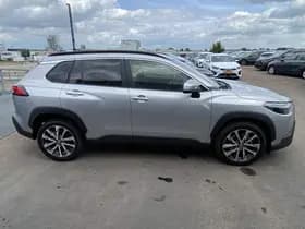 Toyota Corolla-cross thumbnail 60