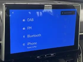 Toyota Corolla-cross thumbnail 93