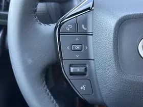 Toyota Bz4x thumbnail 17