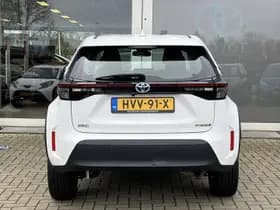 Toyota Yaris-cross thumbnail 12