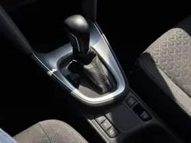 Toyota Yaris-cross thumbnail 68