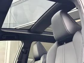 Toyota Corolla-cross thumbnail 28