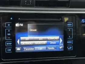 Toyota Auris thumbnail 14