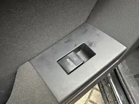 Toyota Auris thumbnail 25