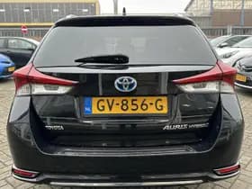 Toyota Auris thumbnail 27