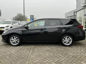 Toyota Auris thumbnail 29