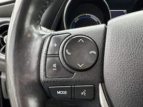 Toyota Auris thumbnail 43