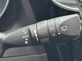 Toyota Auris thumbnail 46