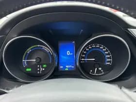 Toyota Auris thumbnail 6