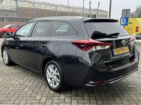 Toyota Auris thumbnail 64