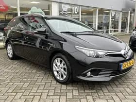 Toyota Auris thumbnail 68