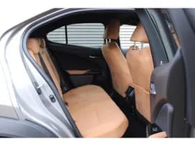 Lexus Ux thumbnail 55