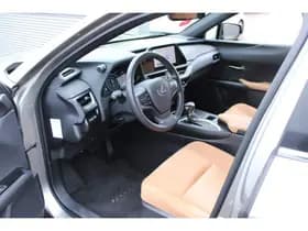 Lexus Ux thumbnail 61