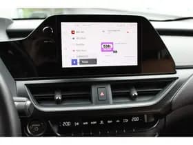 Lexus Ux thumbnail 64