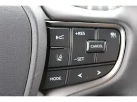 Lexus Ux thumbnail 73