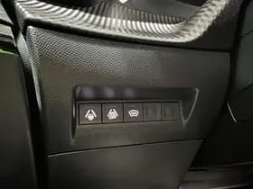 Peugeot E-2008 thumbnail 36