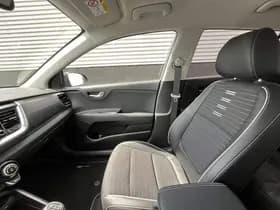 Kia Stonic thumbnail 101