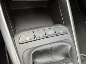 Kia Stonic thumbnail 84