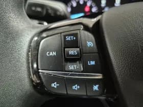 Ford Fiesta thumbnail 8