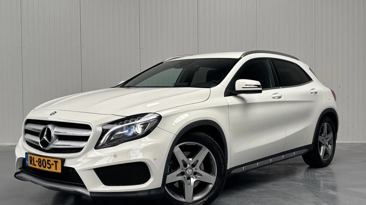 Mercedes-Benz Gla — foto 1