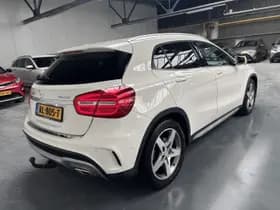 Mercedes-Benz Gla thumbnail 22