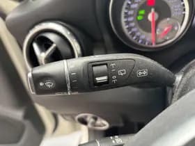 Mercedes-Benz Gla thumbnail 10