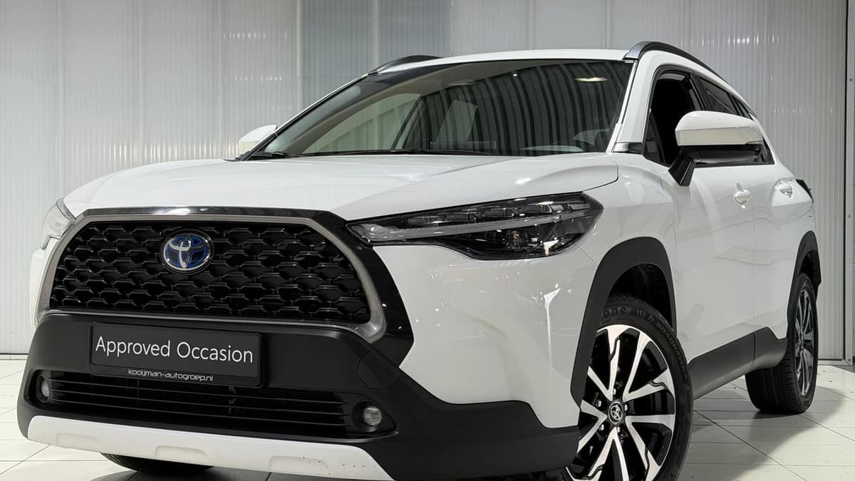 Toyota Corolla-cross — foto 1