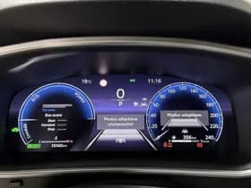 Toyota Corolla-cross thumbnail 13