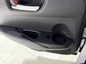 Toyota Corolla-cross thumbnail 26