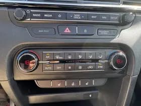 Kia Proceed thumbnail 70