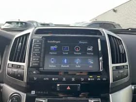 Toyota Land-cruiser thumbnail 105