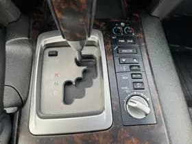 Toyota Land-cruiser thumbnail 41