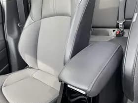 Toyota Corolla-cross thumbnail 92