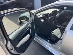 Toyota Corolla-touring-sports thumbnail 16