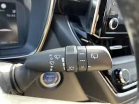 Toyota Corolla-touring-sports thumbnail 25