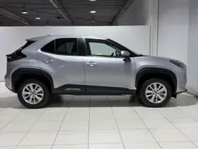 Toyota Yaris-cross thumbnail 13