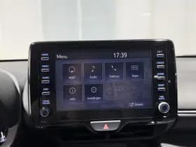 Toyota Yaris-cross thumbnail 17