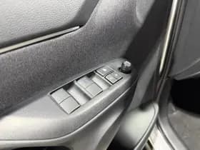 Toyota Yaris-cross thumbnail 27