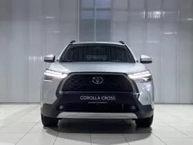 Toyota Corolla-cross thumbnail 2