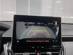 Toyota Corolla-cross thumbnail 16