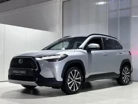 Toyota Corolla-cross thumbnail 4
