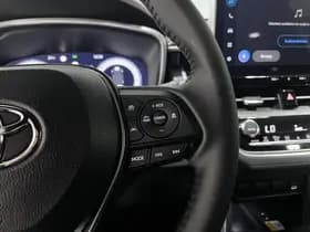 Toyota Corolla-cross thumbnail 40