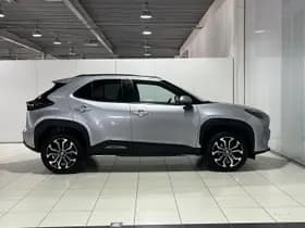 Toyota Yaris-cross thumbnail 11